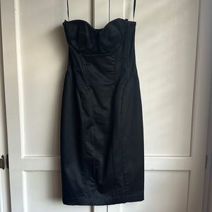 Dolce & Gabbana cocktail dress size 0-2, bust size 32C 34B, in black color